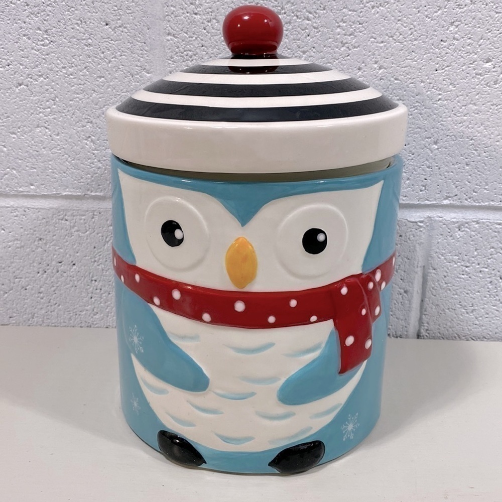 Owl cookie jar​​​​​​​​​​​​​​​​